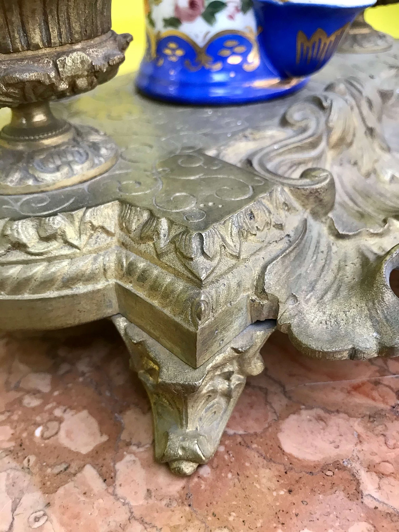 Sevrès porcelain and bronze inkwell with Pen Holder, 19th century 1167744