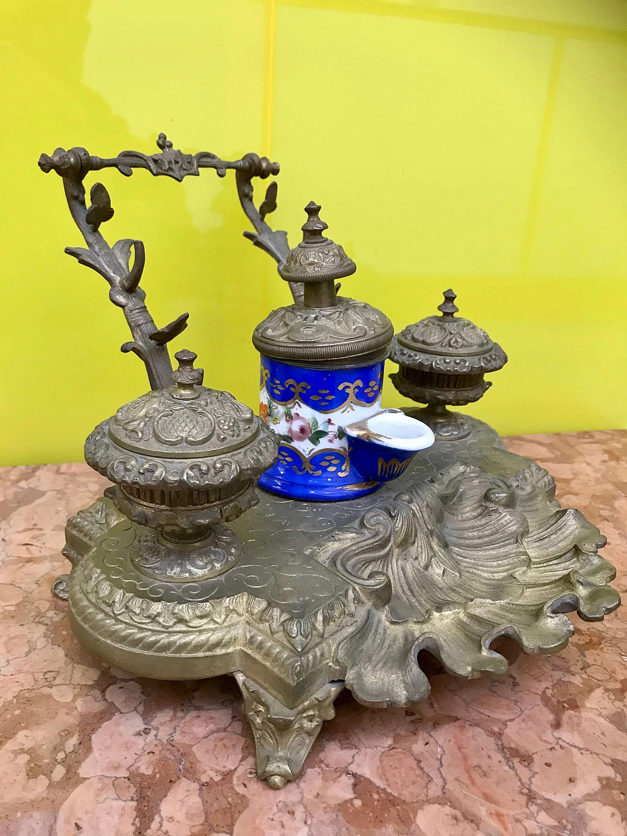 Sevrès porcelain and bronze inkwell with Pen Holder, 19th century 1167747