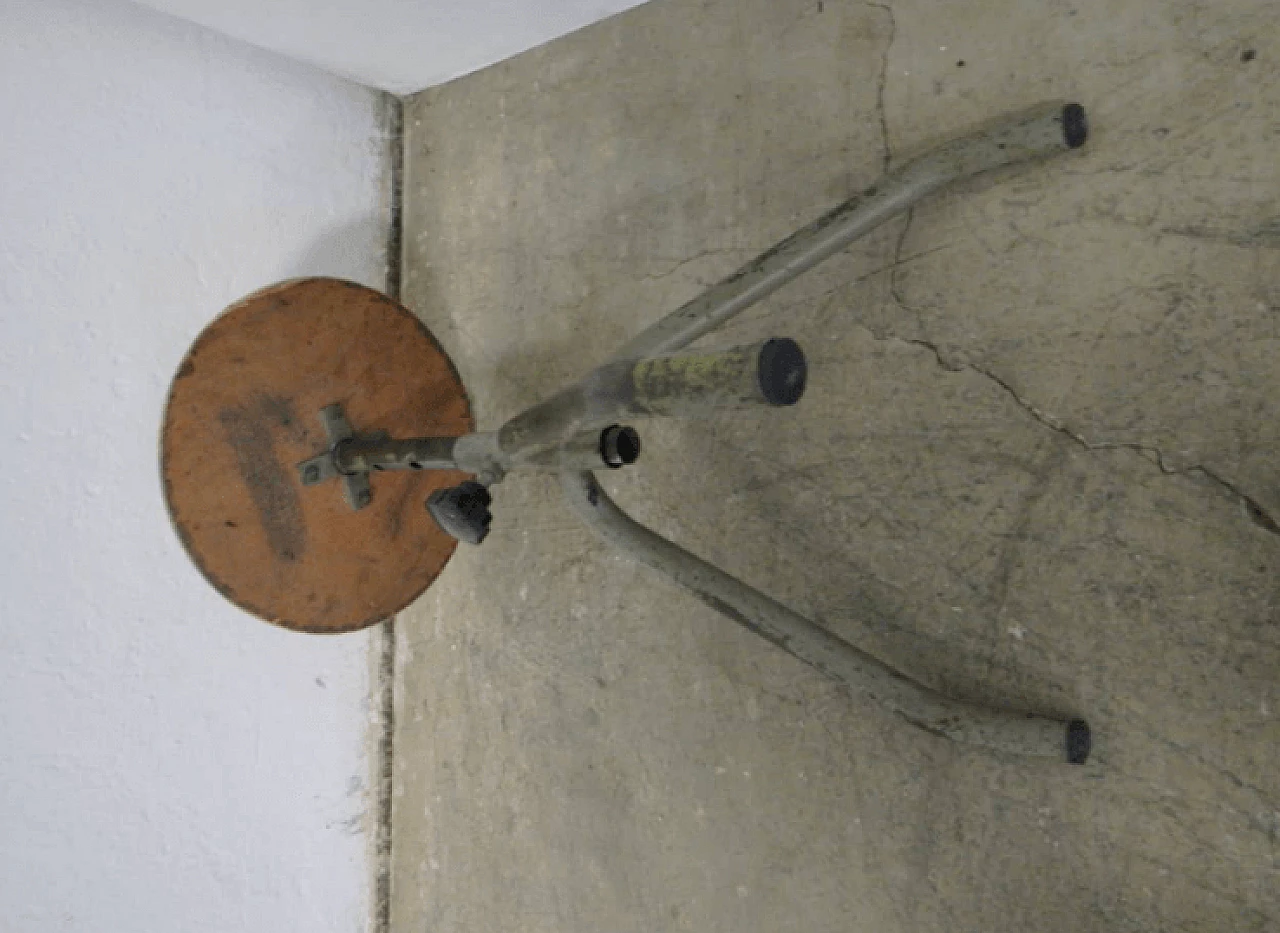 Sgabello in ferro e legno, anni '50 1167819