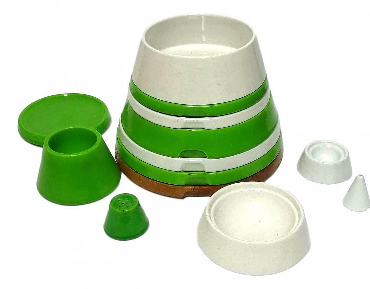 Ceramic tableware Cone designed by Ettore Sottsass for Pierre Cardin, produced by Franco Pozzi, 1969 1168081