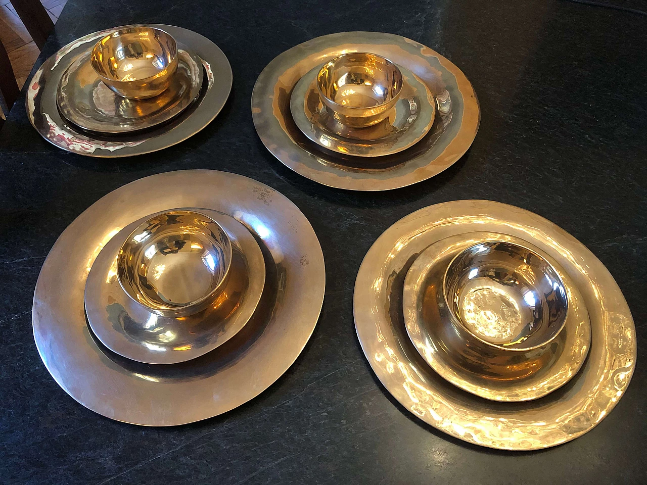 Thai dish set for 12, in golden brass 1168382