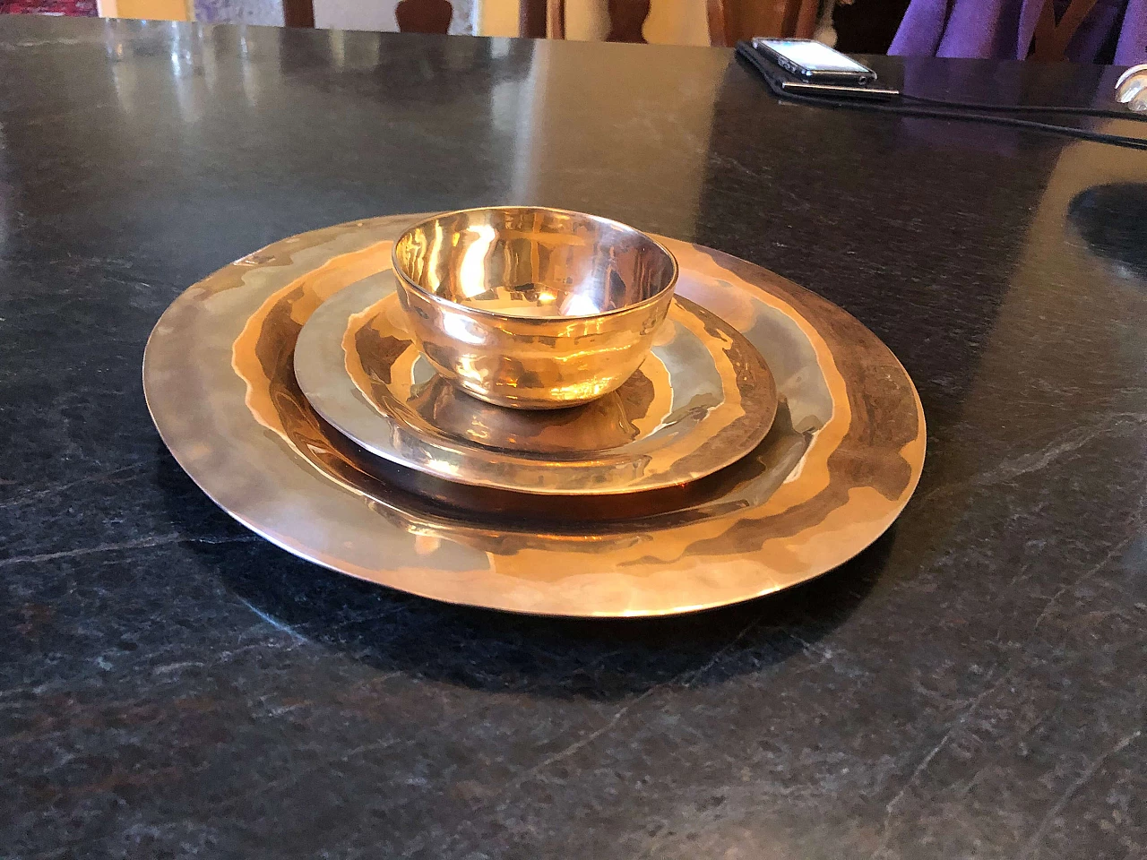 Servizio di piatti Thailandese per 12, in ottone dorato 1168383