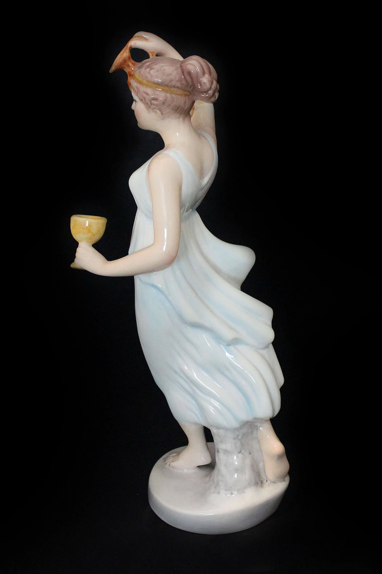 Vestal ceramic figure with jug and goblet by Giovanni Ronzan for Ronzan, 1940s 1168775