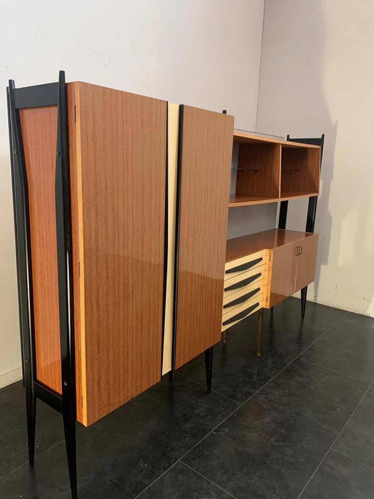 Bookcase in laminate and lacquered wood, 60s 1169302