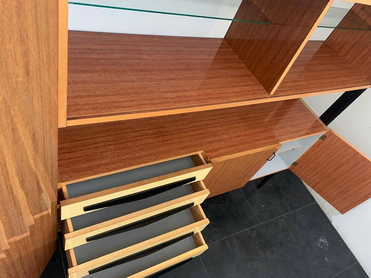 Bookcase in laminate and lacquered wood, 60s 1169304