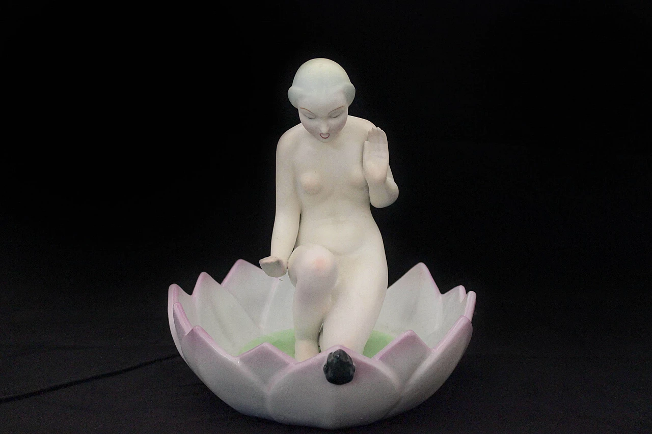 Scultura in ceramica di donna in fiore di Ronzan Torino, anni '40 1169483