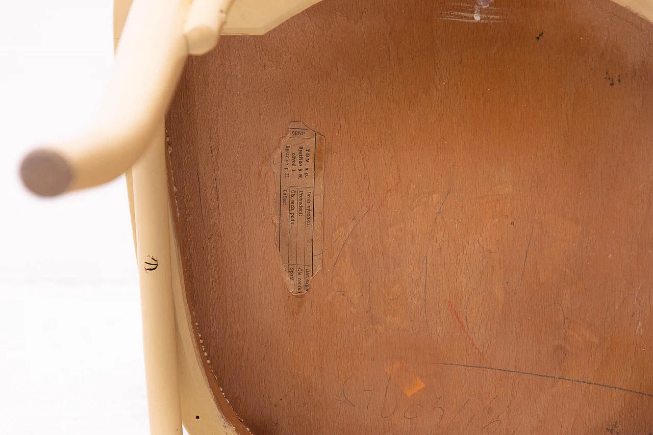 Beech bentwood chair from Thonet, 50s 1170132