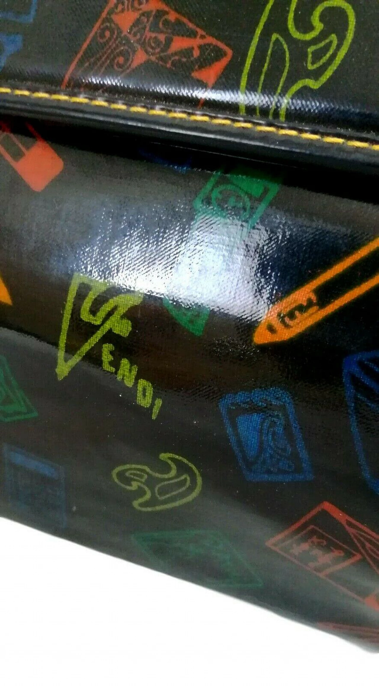 Borsa a tracolla Stiassi in vinile nero di Fendi, anni '80 1172166