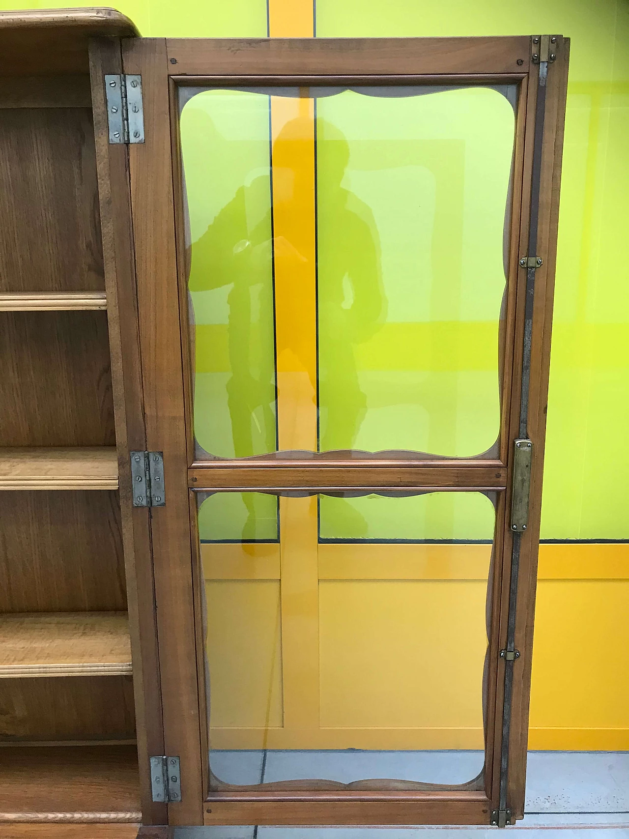 Two-door cherry wood showcase, '800 1172759