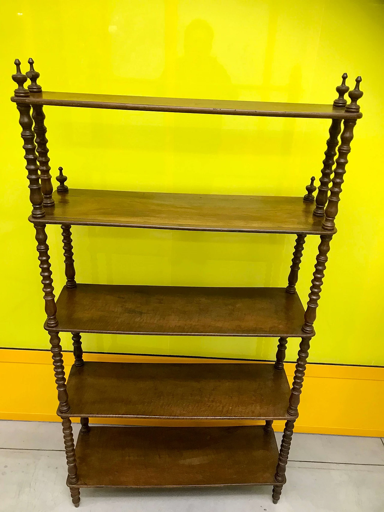 Etagere walnut floor standing bookcase of the '800 1172906