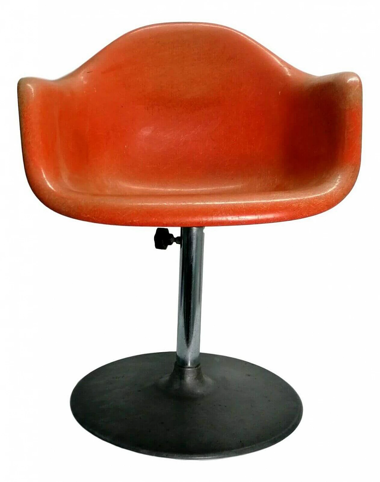 Poltrona Conchiglia di Charles & Ray Eames per Herman Miller, anni '60 1173172