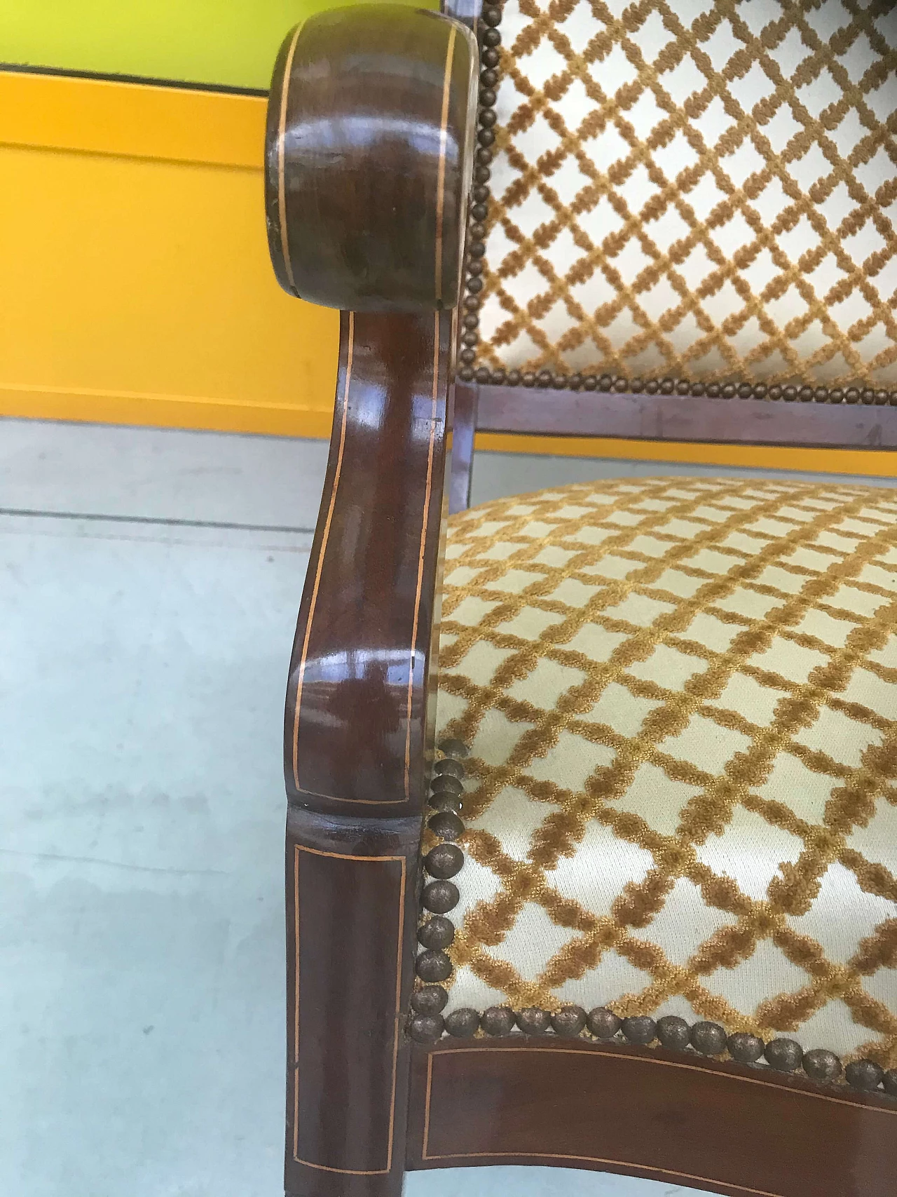 Charles X French armchair in mahogany with maple fillets, first half 19th century 1175077