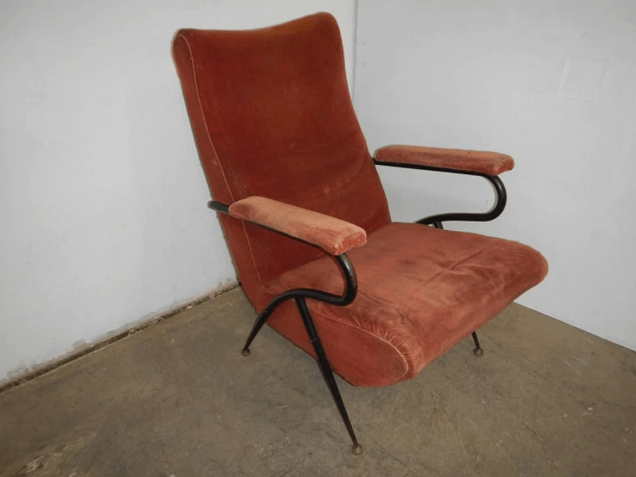 Italian velvet lounge chair, 40s 1175488