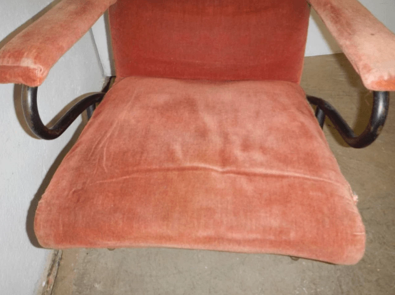 Italian velvet lounge chair, 40s 1175494