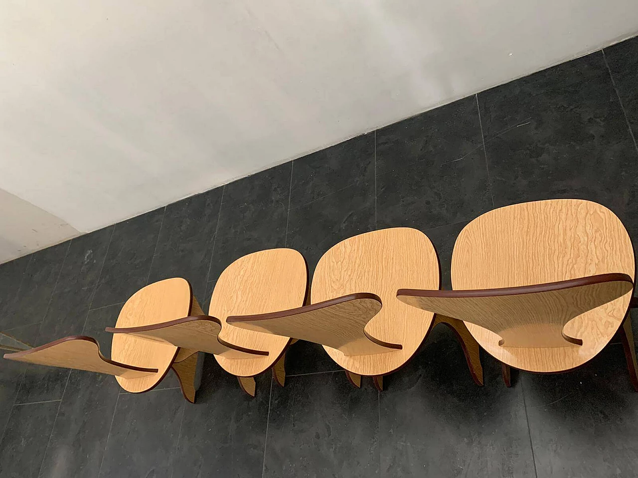 Tavolo e sedie in multistrato di faggio e rovere, di Pedini Fano, anni '60 1176499