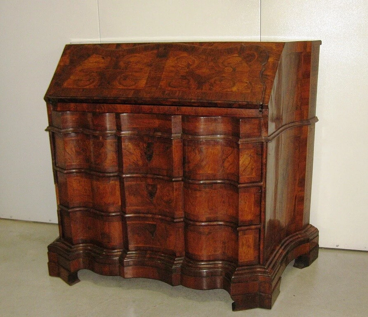 Antique shaped chest of drawers with drop down door, 20s 1176967