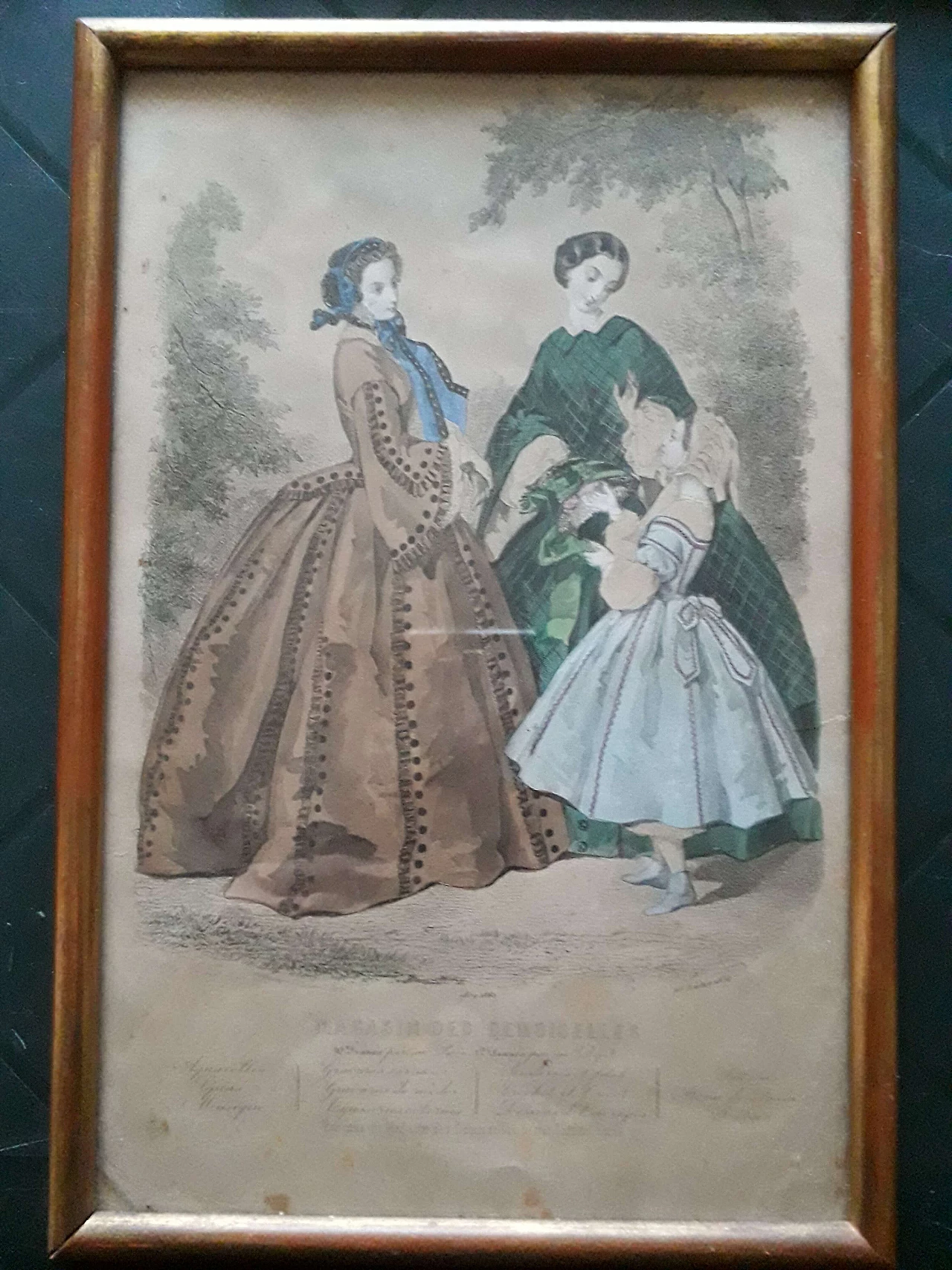 4 signed French prints depicting ladies, 800 1177904