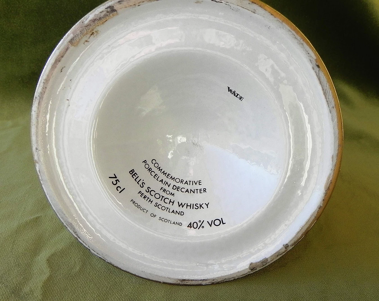 Ceramic bottles commemorative Lady Diana 1178104