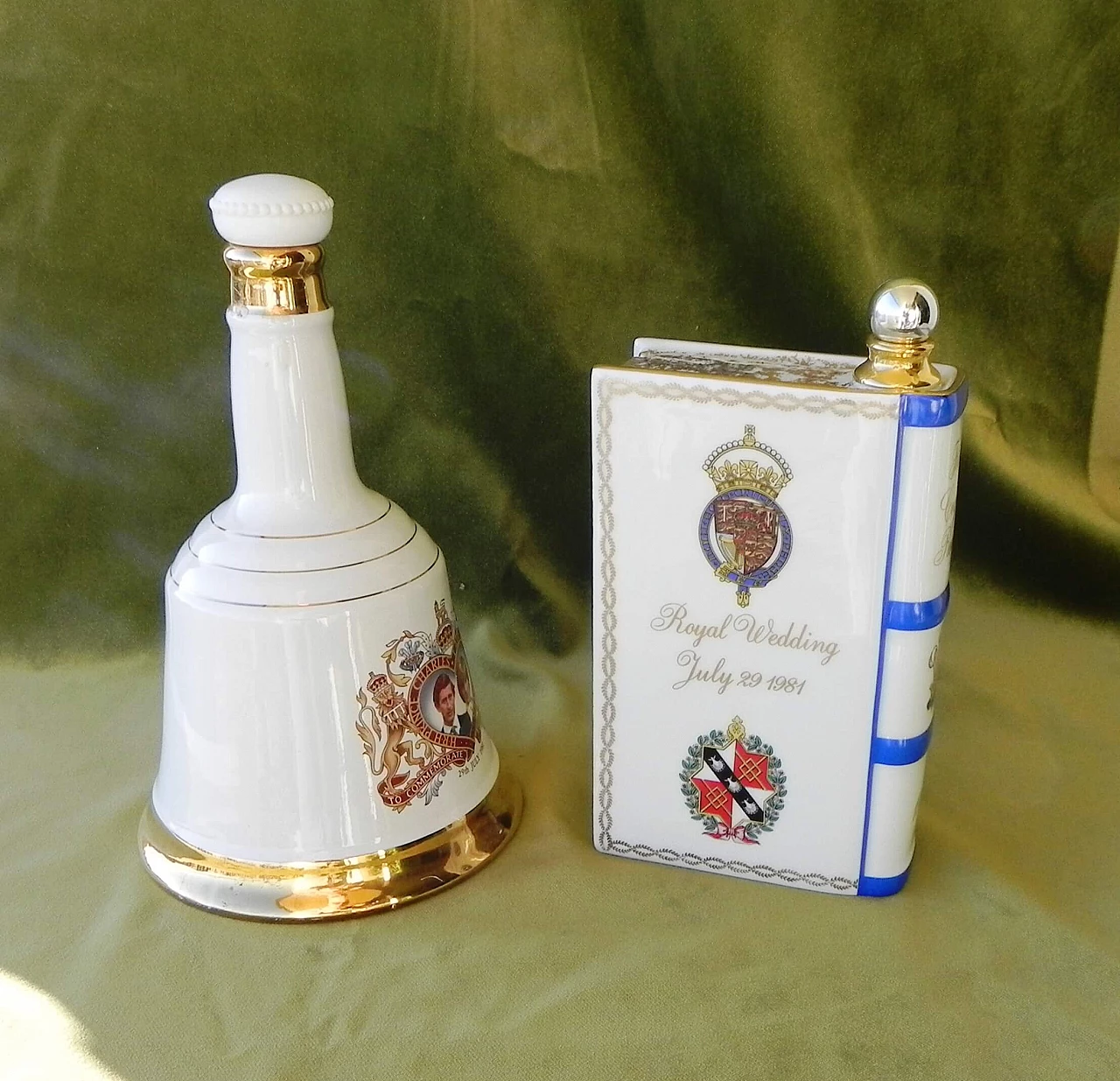 Bottiglie in ceramica commemorative Lady Diana 1178118
