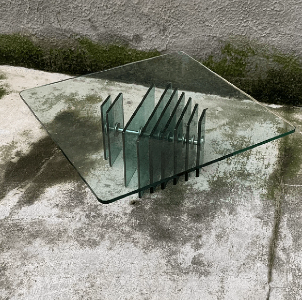 Italian glass coffee table in the style of Gallotti and Radice, 70s 1178364