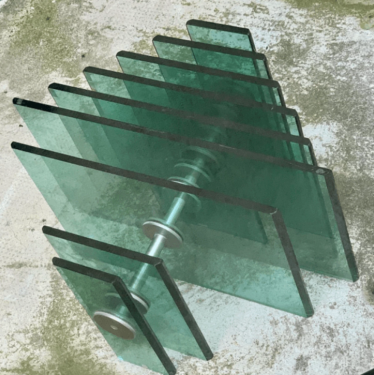 Italian glass coffee table in the style of Gallotti and Radice, 70s 1178367
