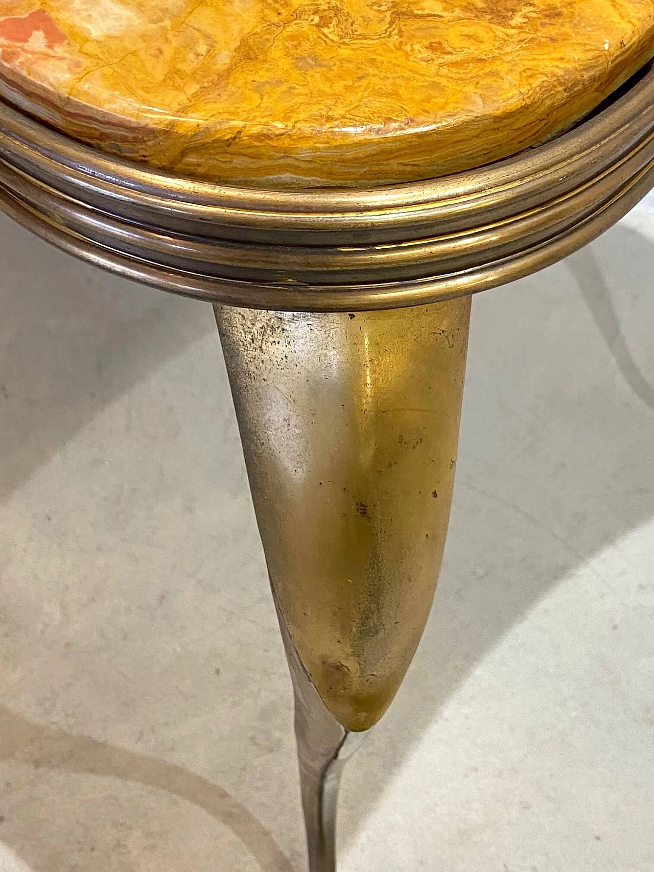 Tavolino in bronzo e onice, anni '40 1179025