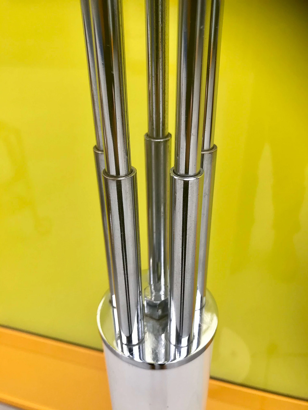 "Waterfall" floor lamp by Robert Sonneman, white and chrome, original 70s 1180267