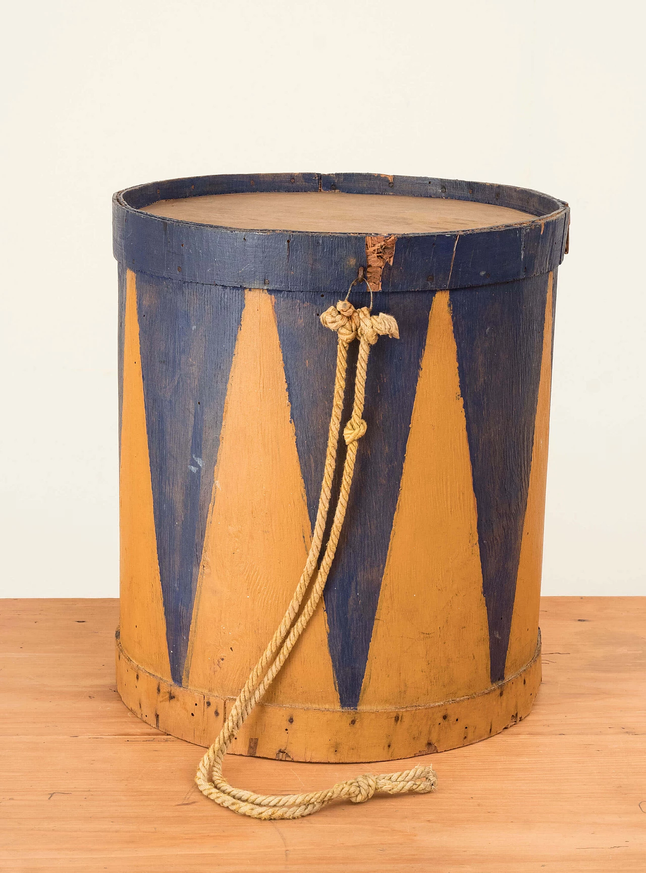 Folk drum, early 1900s 1084680