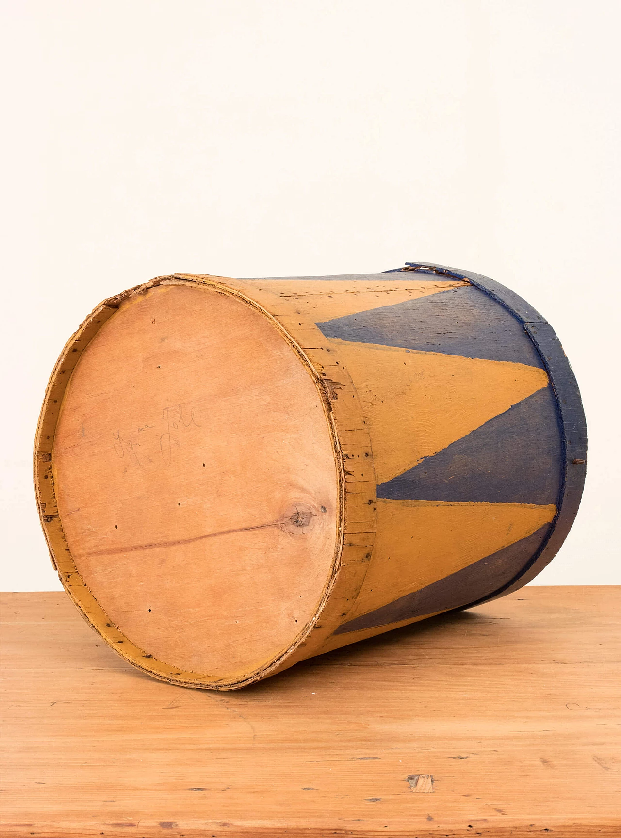 Folk drum, early 1900s 1084682