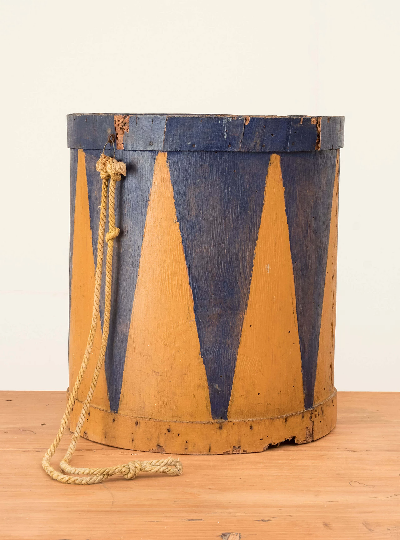 Folk drum, early 1900s 1084686
