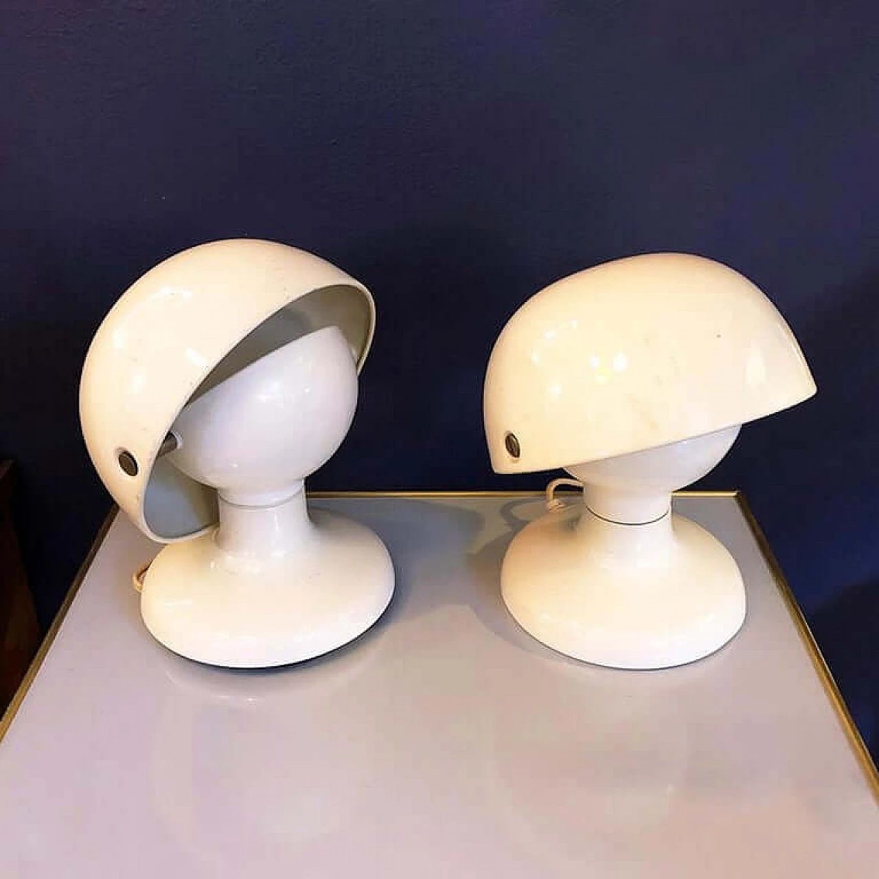 Italian white metal table lamps Jucker, by Tobia Scarpa for Flos, 1963 1085389