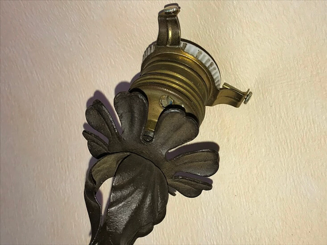 Flower wall sconce with two arms, 30s 1085570