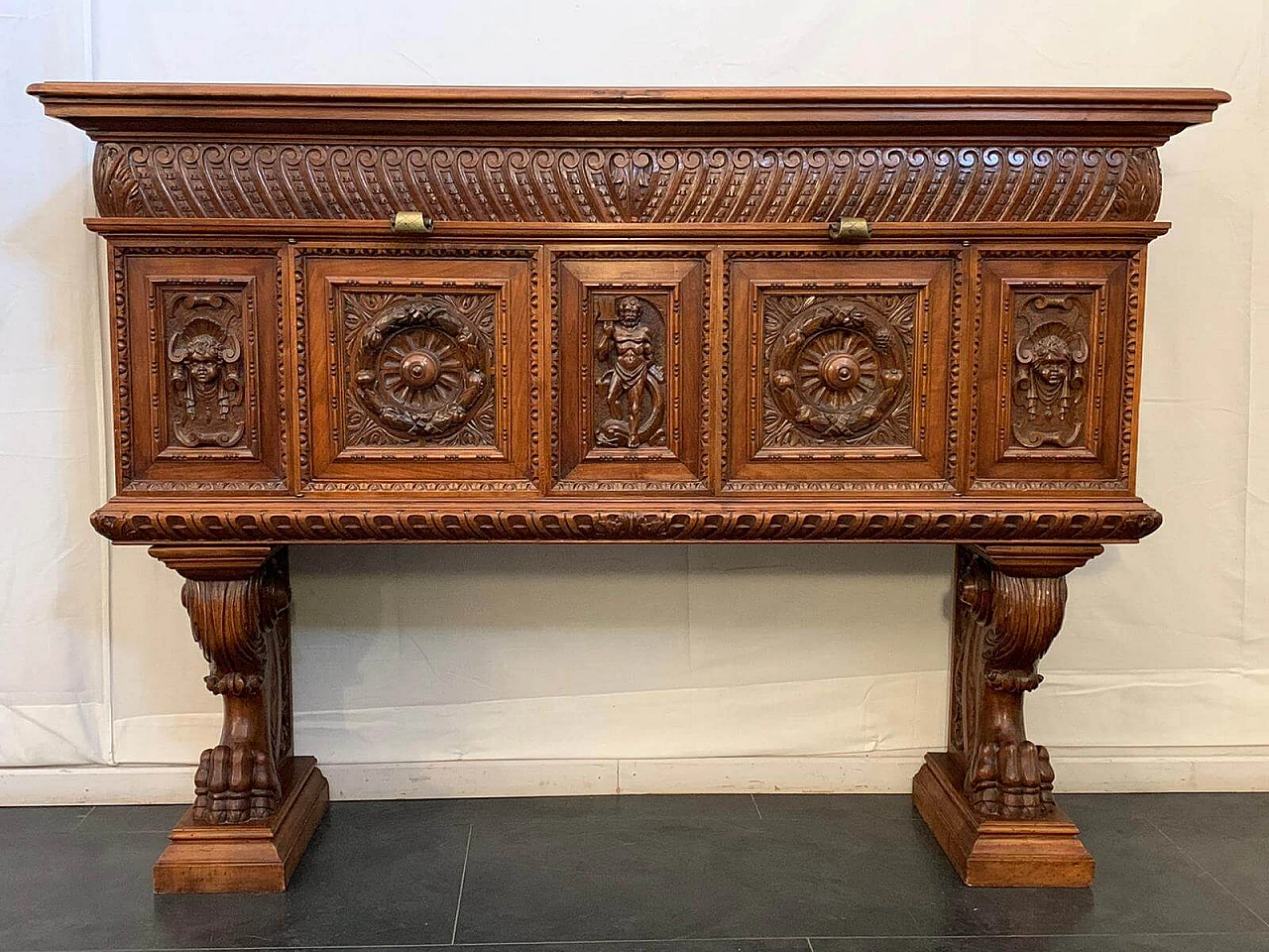 Finely sculpted Renaissance studio set, late 19th century 1087695