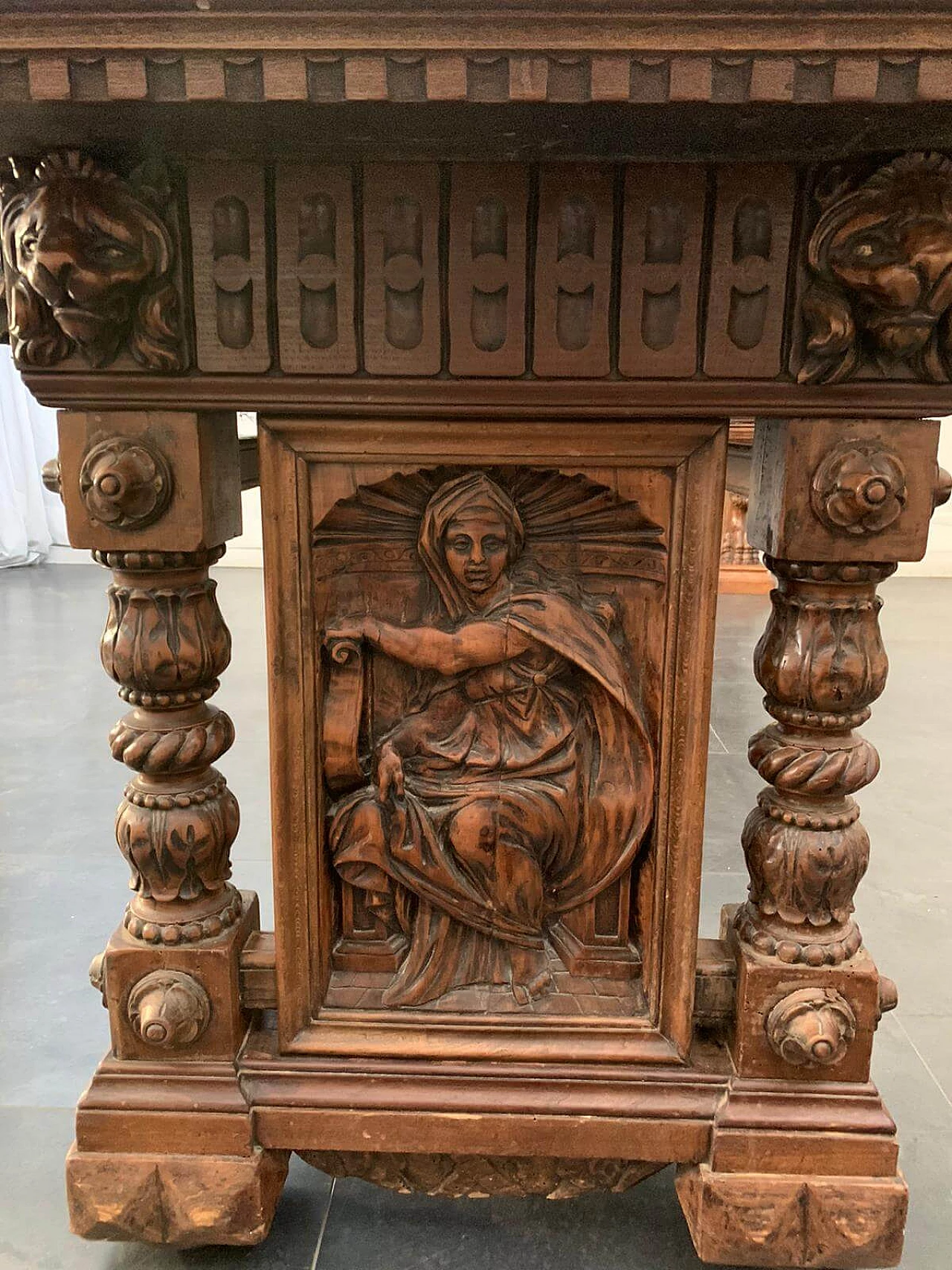 Finely sculpted Renaissance studio set, late 19th century 1087707