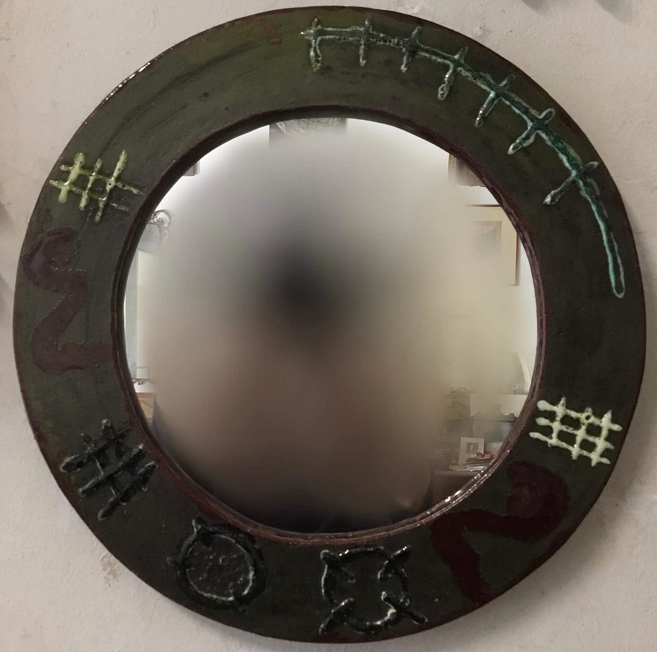 Specchio con cornice in gres, anni '60 1087776