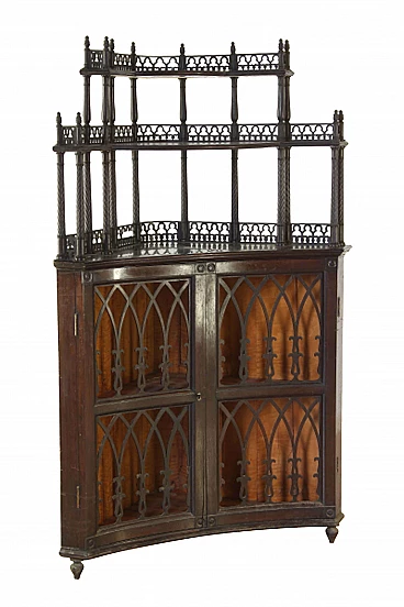 Angoliera neogotica, metà XIX secolo