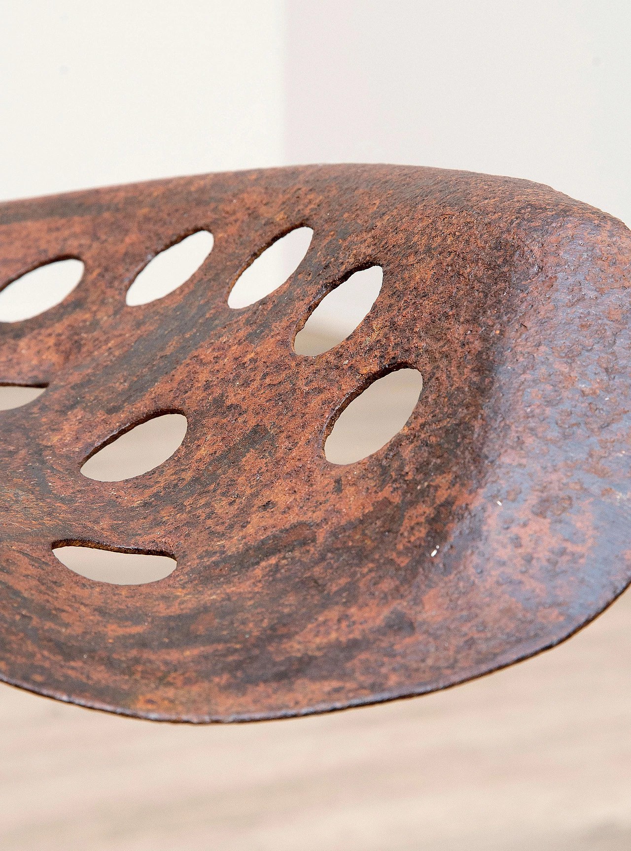 Metal stool, Singer 1088595