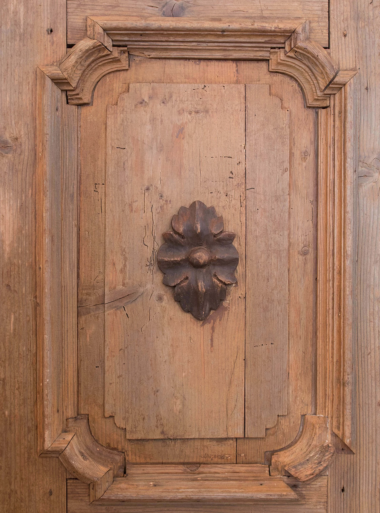 Pair of antique decorative wooden panels, mid 18th century 1088797