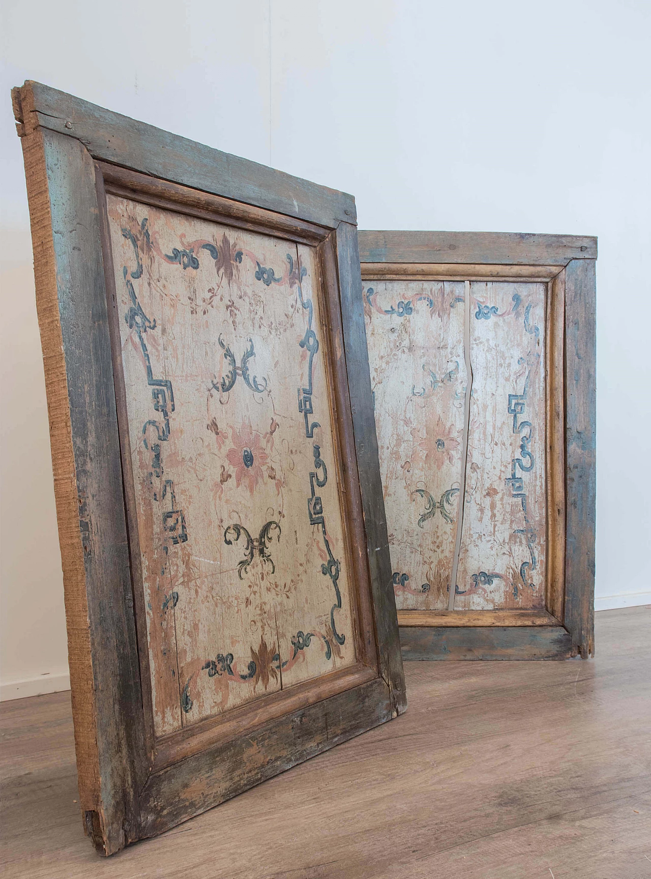 Pair of XVIII century panels 1088805