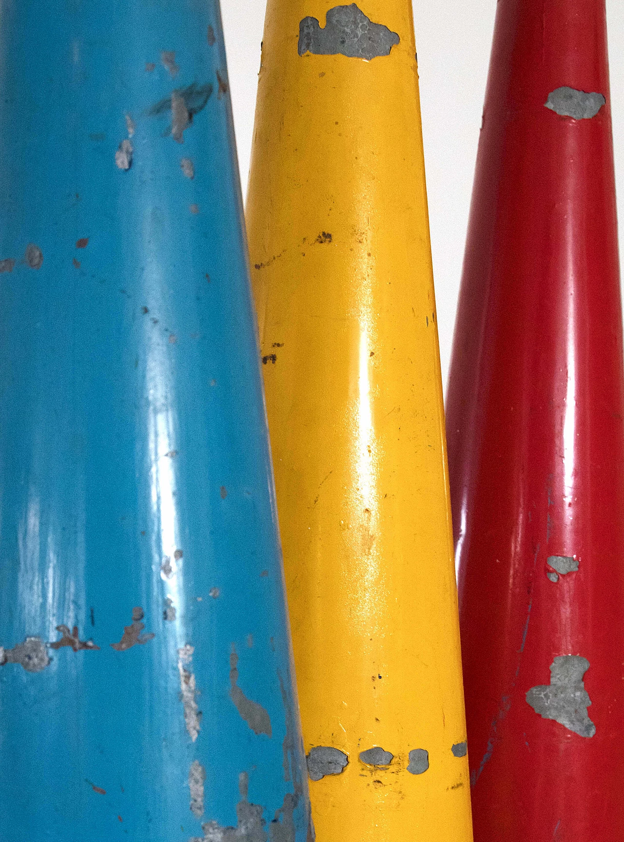 Set of coloured gym cones, vintage 1088829