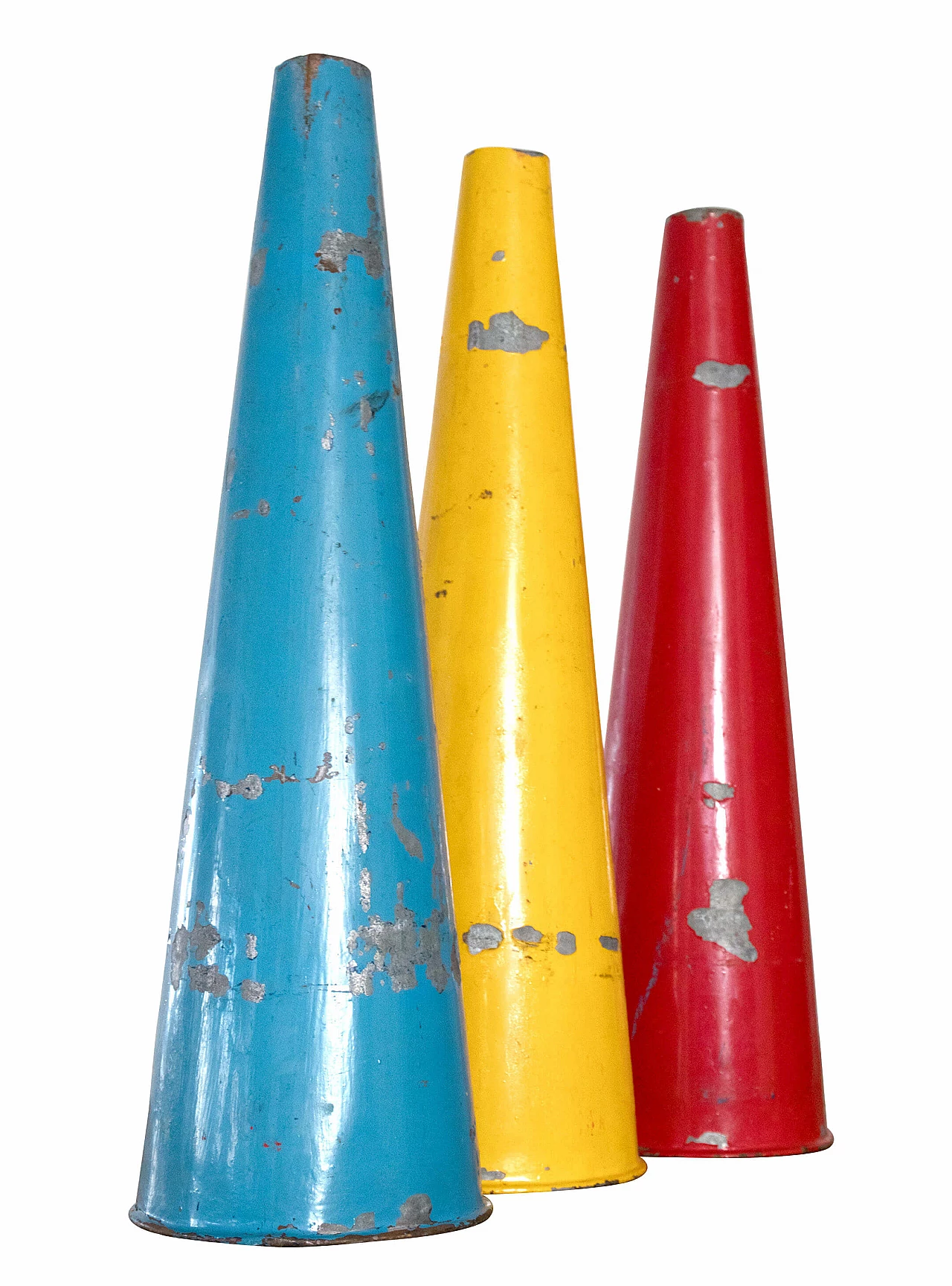 Set of coloured gym cones, vintage 1089069