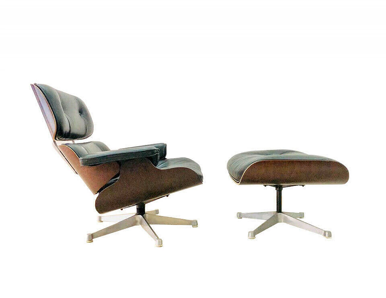 Poltrona e poggiapiedi Lounge Chair,  Charles e Ray Eames per Vitra, anni '80 1089372