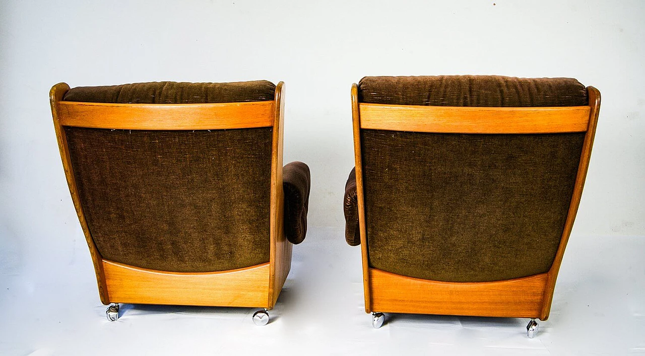 Pair of armchairs with footrests teak and brown velvet, Wilkins for G Plan, 60s 1089615