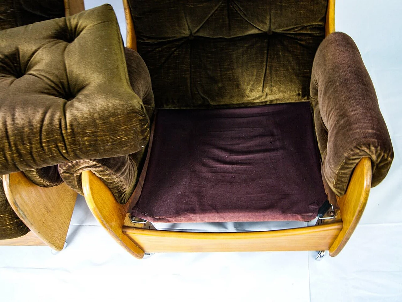 Pair of armchairs with footrests teak and brown velvet, Wilkins for G Plan, 60s 1089619