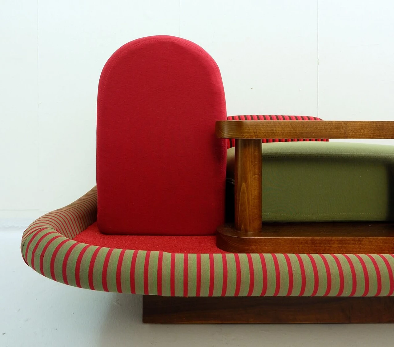 Flying Carpet Armchair By Ettore Sottsass, 1972 1091072