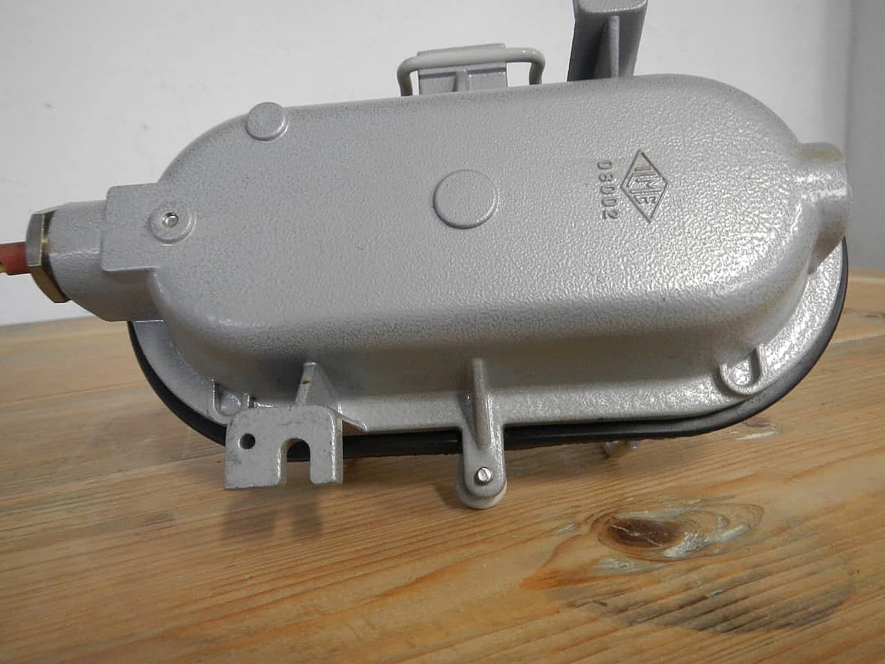 Wall industrial lamp in turtle shaped metal, 80s 1091746