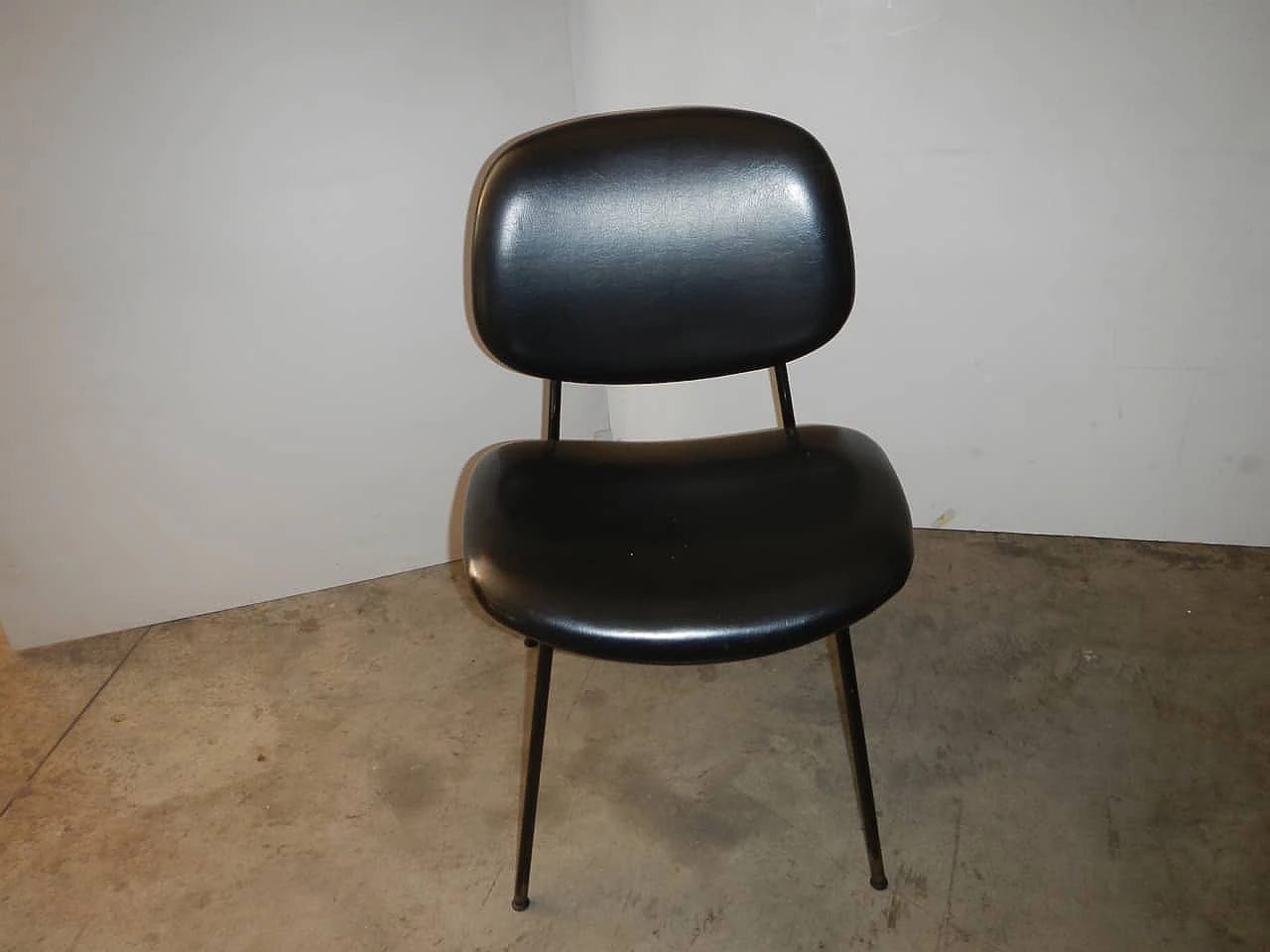 Olivetti office armchair, 1960s 1092169