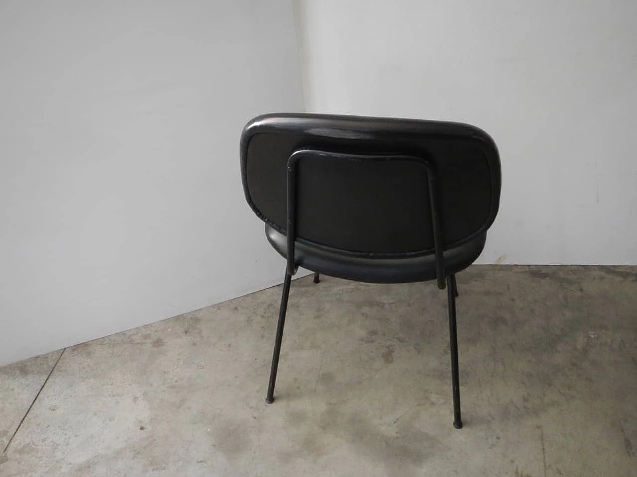Olivetti office armchair, 1960s 1092173