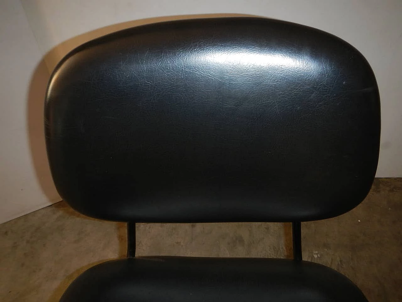 Olivetti office armchair, 1960s 1092175