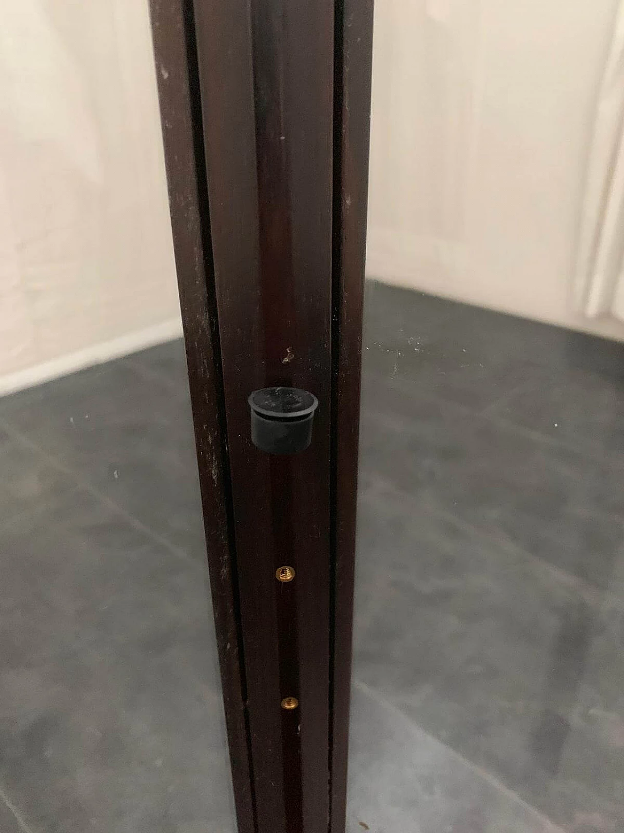 Vetrina angolare in vetro e palissandro, anni '60 1093011